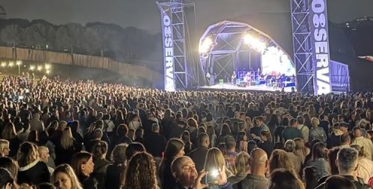 Més de 5.000 persones vibren amb Camela a l'Observa | Sabadell cultura