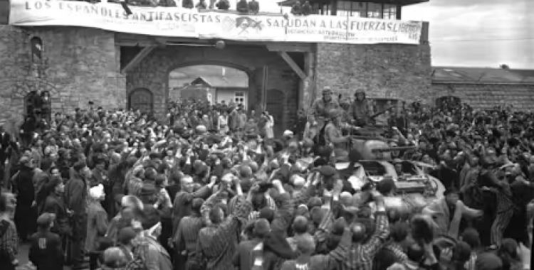 Imatge de l'alliberament de Mauthausen al maig de 1945 | Wikimedia Commons