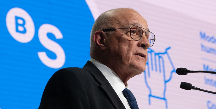 Josep Oliu durant la Junta General d'Accionistes a Fira Sabadell