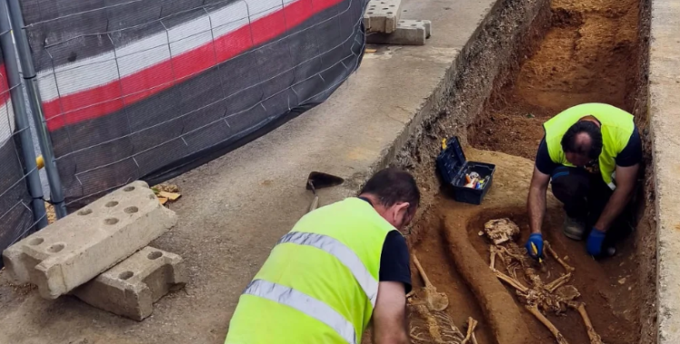 Membres d'Arrago durant les excavacions a Vilarrúbias