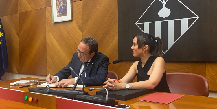 Josep Rull i Marta Farrés al ple del Parlament