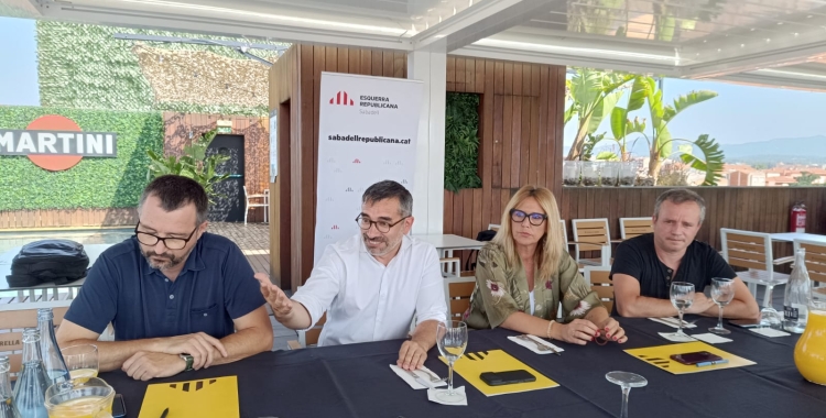 Els regidors republicans Santi Valls, Gabriel Fernàndez i Sílvia Renom, i el president del partit Roger Vilaret | RàdioSabadell