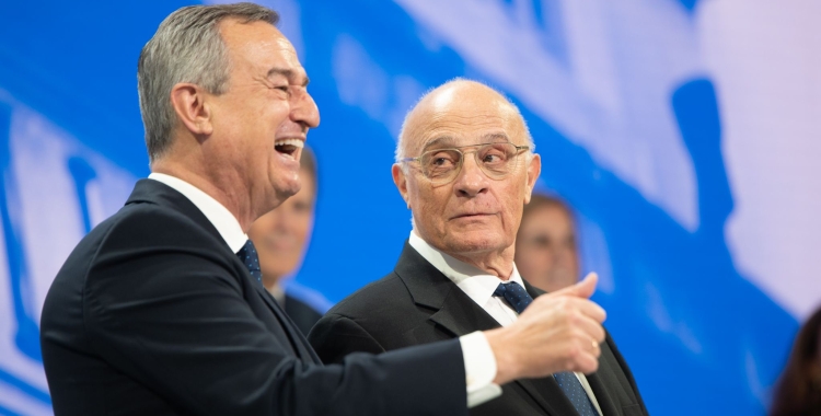 César González - Bueno i Josep Oliu en un acte a Fira Sabadell