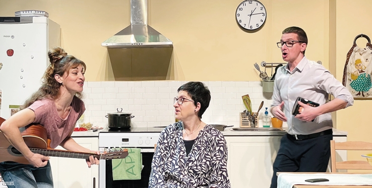 Lloll Beltran, Jordi Andújar i Núria Cuyàs a l'obra