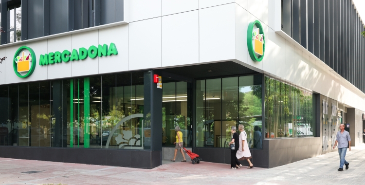 Imatge de l'exterior del nou Mercadona ubicat al Del Llac Center | Cedida