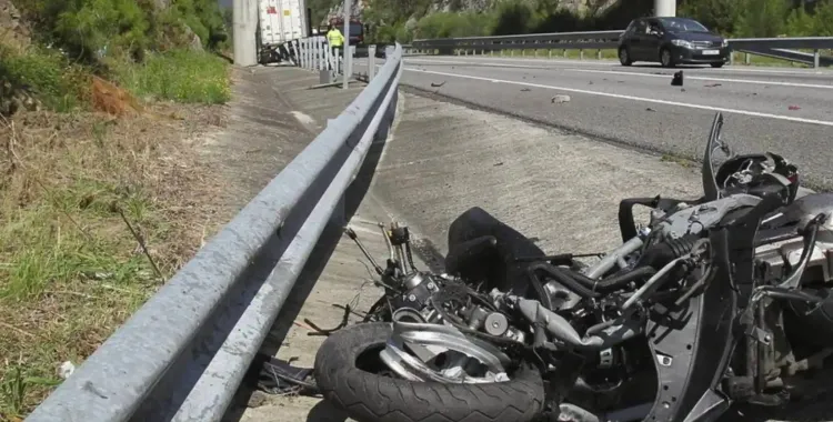 Una moto accidentada | EFE