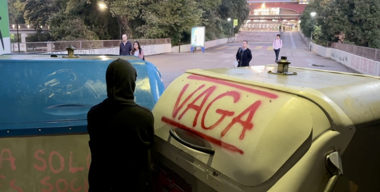 Piquets bloquejant l'accés al campus de la UAB | Albert Segura (ACN)