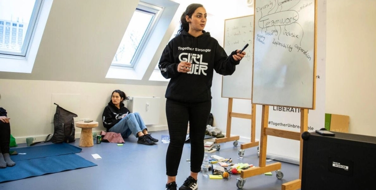 Popal farà una màsterclass a l'equip femení arlequinat | Dana Roesiger (ACNUR)