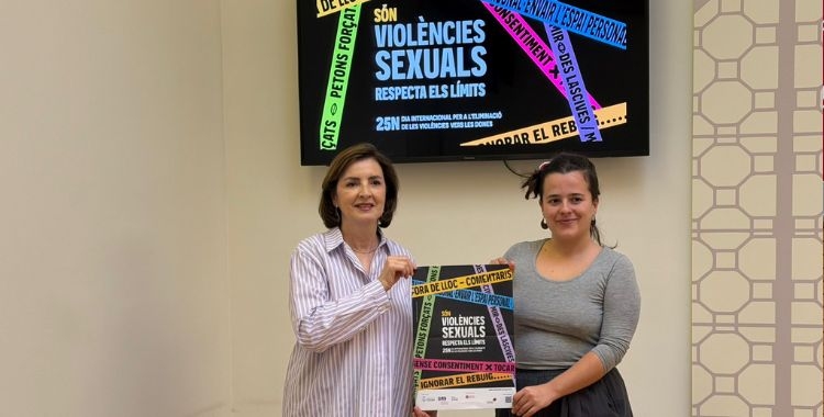 La regidora d'Igualtat, Rosa Pareja, i Matxalen Ocariz, d'Actuavallès | Mireia Sans