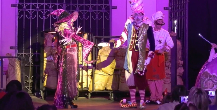 El Llaminer i la Bruixa del Carbó en un espectacle | Arxiu