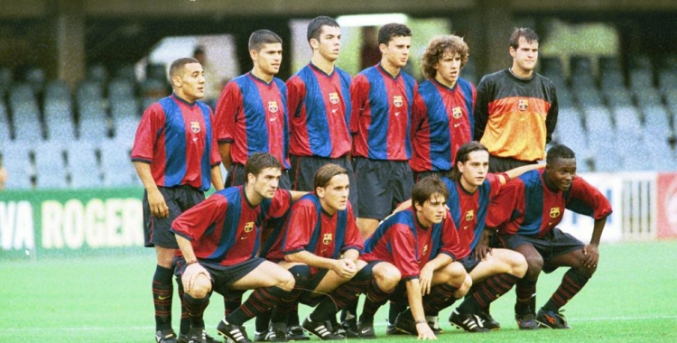 Hidalgo, entre Moha i Cuadrado, en un onze d'aquella temporada | All Football