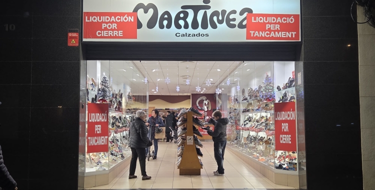 Tanca Calzados Martínez, a l'avinguda Josep Tarradellas | Cedida
