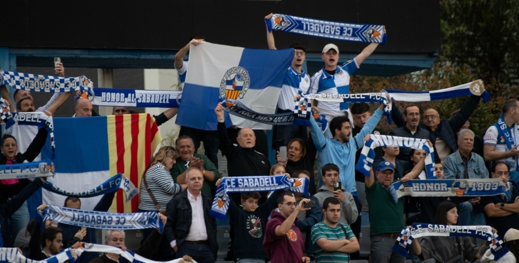Afició arlequinada Sabadell Nàstic