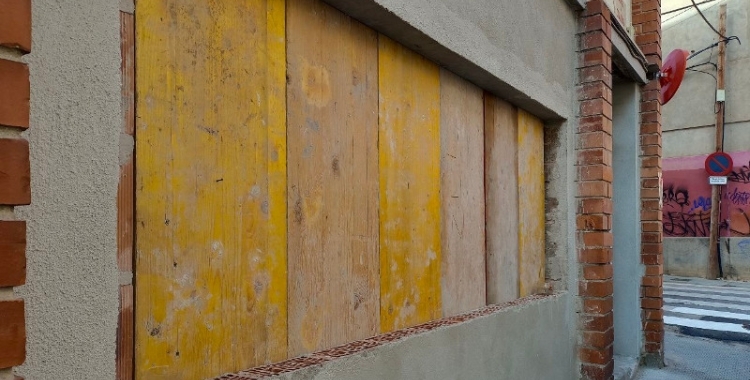 Un local comercial en procés de canvi d'usos | Arxiu