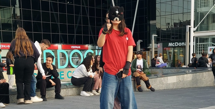 Una de les suposades 'therian' aquesta tarda al Paddock