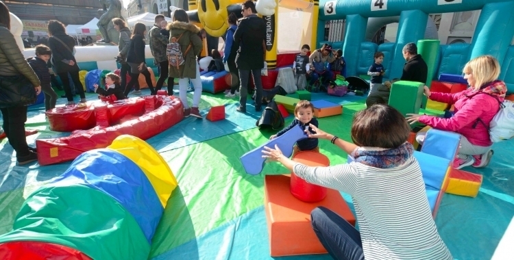 Una activitat infantil a Sabadell | Arxiu