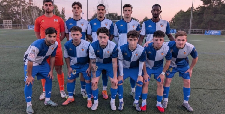 L'onze del Sabadell 'B' davant el Manlleu | @FutBaseCES