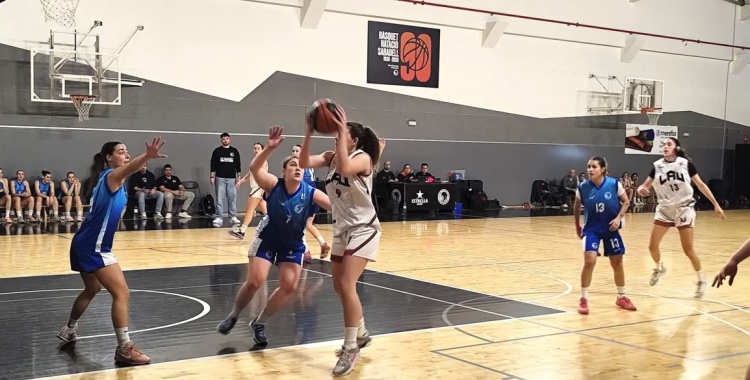 Derbi bàsquet femení Sabadell