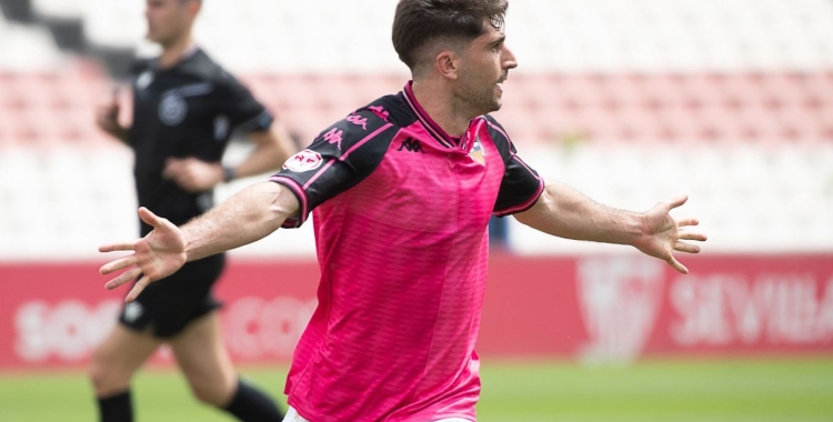 Escudero celebrant el seu gol a Sevilla | Roger Benet