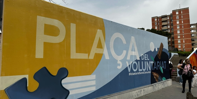 Mural de la plaça del Voluntariat | Pere Gallifa (RàdioSabadell)