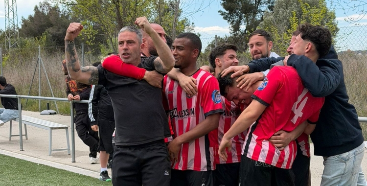 Toni Sánchez celebrant un gol aquesta temporada | UD Tibidabo