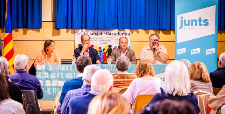 Junts