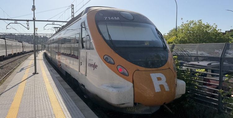 Tren de la línea R8 de Rodalies
