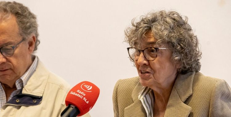 Àngels Folch en una roda de premsa | Mireia Sans