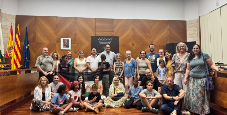 Nens i nenes sahrauís a l'Ajuntament de Sabadell | Anna Clarà