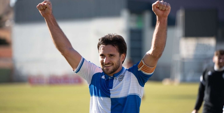Bonaldo celebra el triomf arlequinat a Pinilla | Roger Benet