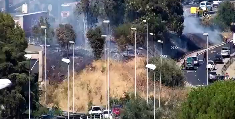 Imatge de les càmeres de trànsit on es veu l'incendi