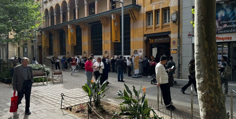 Cues els primers dies a l'Oficina d'Atenció Ciutadana | Arxiu