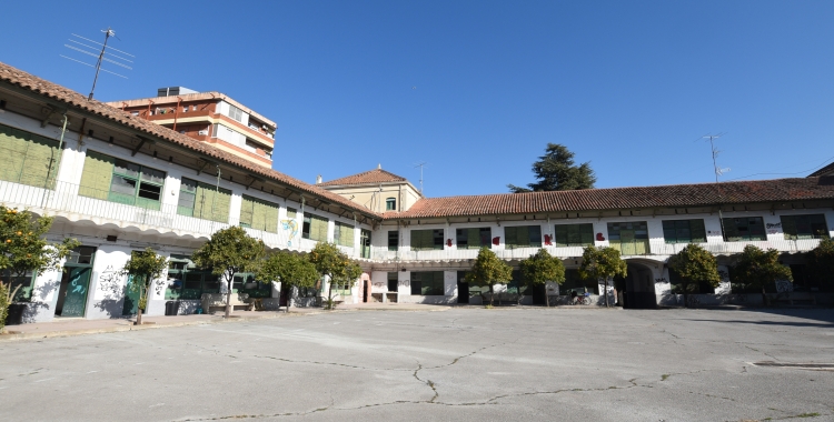 Pati interior de l'antiga caserna de la Guàrdia Civil | Roger Benet