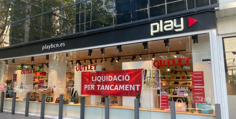 Botiga Play al CC Paddock Boulevard | Pol Peiró