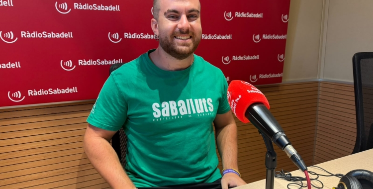 Mateu Chacón als estudis de Ràdio Sabadell