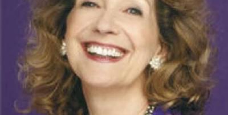 Felicity Lott