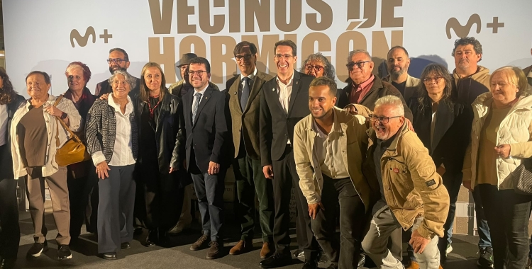 Autoritats i membres del documental instants abans de la projecció | Pol Peiró