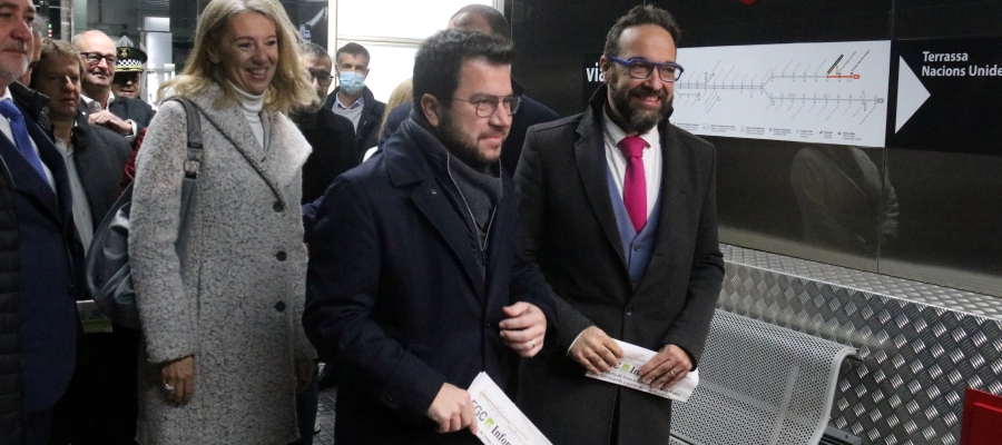 Pere Aragonès i Juli Fernàndez a l'estació Vallparadís Universitat de Terrassa | ACN