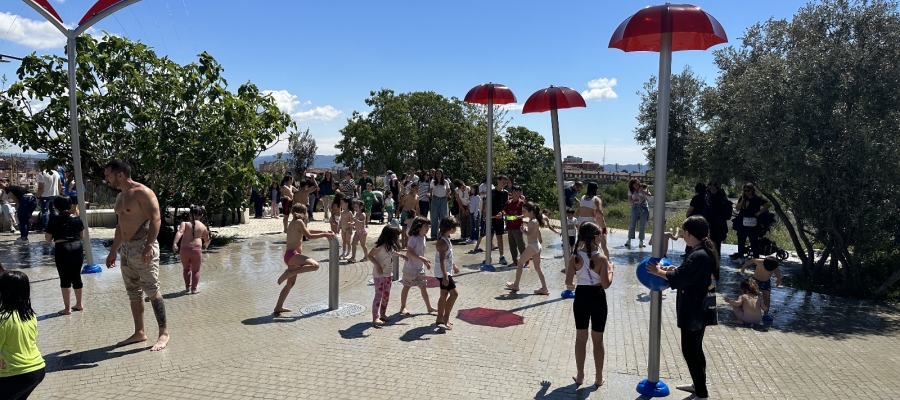 Els jocs d'aigües han estat un dels punts multitudinaris | Mireia Sans