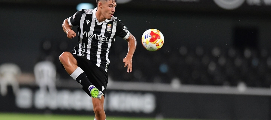 Jurado, veí de la Nova Creu Alta, ha arribat al Cartagena aquest estiu | Efesé
