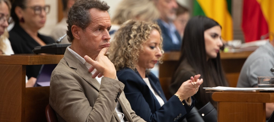 Lluís Matas i Katia Botta al ple de setembre