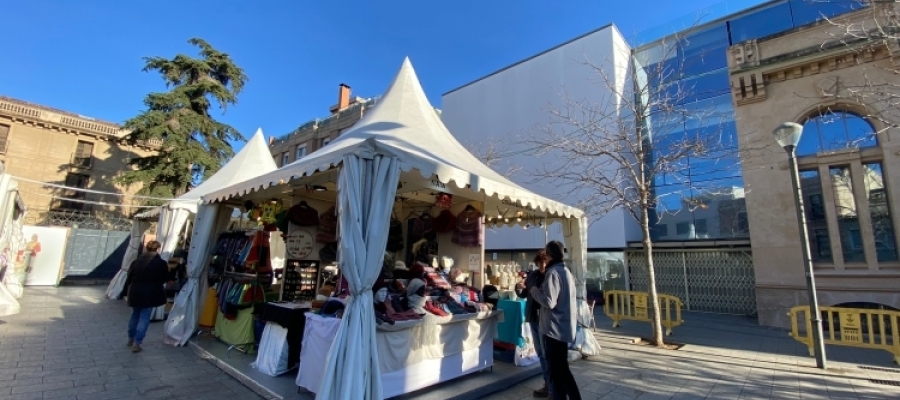 Una carpa de la FANSA a la plaça del Gas | Arxiu