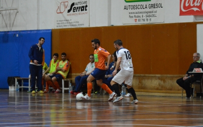 Imatge del partit de la primera volta ente Escola Pia i Peña Deportiva | Adrián Arroyo