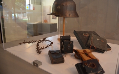 Objectes de la Primera Guerra Mundial a una exposició al Museu d'Història