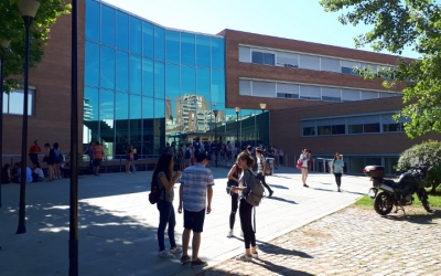 La majoria d'estudiants sabadellencs s'examinen al campus de Covadonga/ Karen Madrid