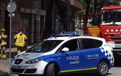 Un dels vehicles de la policia en un servei | Arxiu