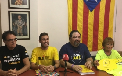 Membres de Sabadell per la independència a la roda de premsa prèvia a l'11 de setembre | Arxiu