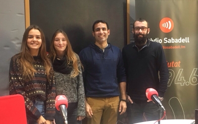 Alumnes, tutors de La Salut i el tècnic d'AVAN. | Foto: Ràdio Sabadell