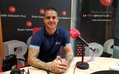 Jordi Pla als estudis de Ràdio Sabadell | Raquel Garcia