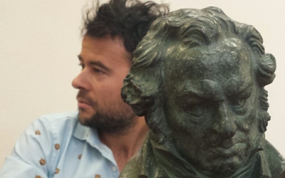 Lluís Rivera, amb el premi | Pau Duran